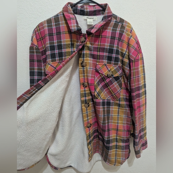 Women's flannel🌟 - Picture 1 of 5